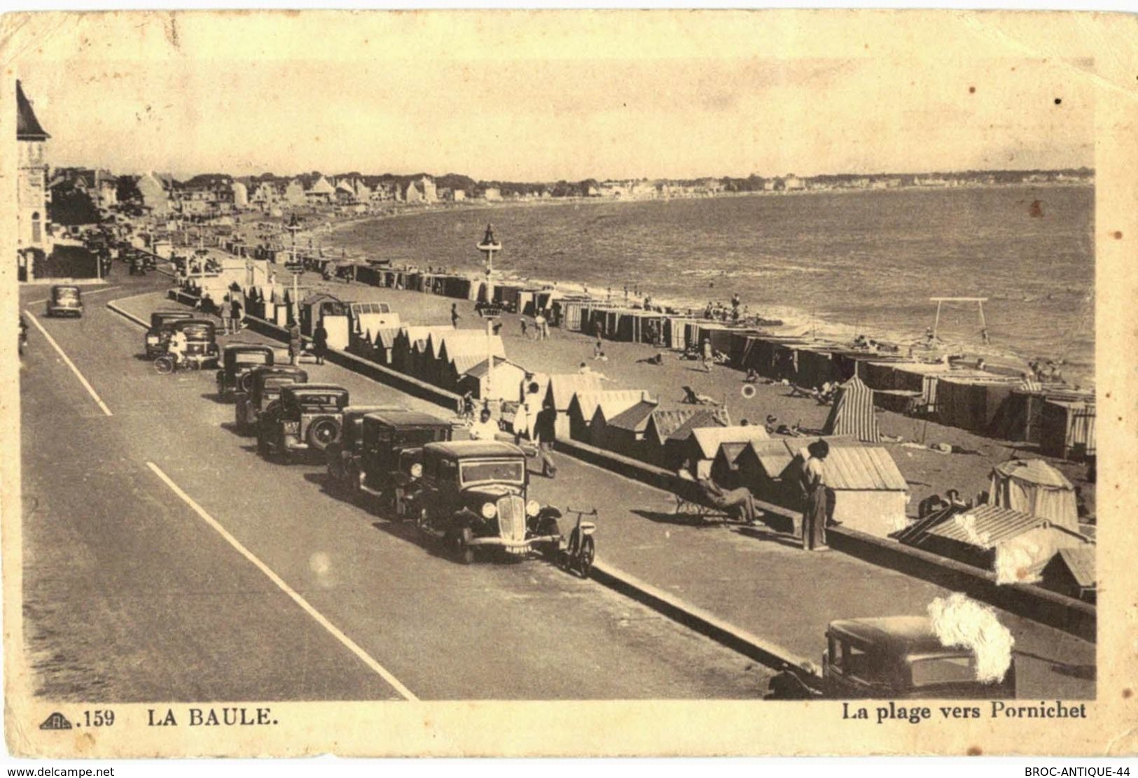 LOT N°2 - LOT DE 120 CARTES DE LA BAULE - LE FRONT DE MER ET LE CENTRE