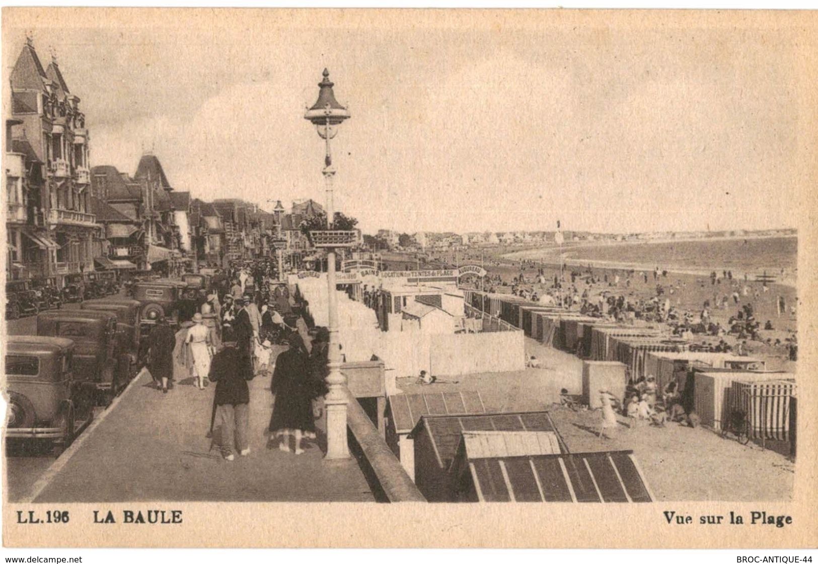 LOT N°2 - LOT DE 120 CARTES DE LA BAULE - LE FRONT DE MER ET LE CENTRE