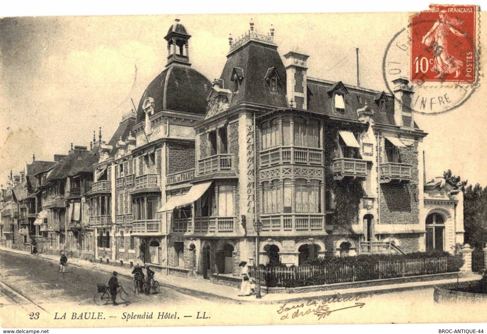 LOT N°2 - LOT DE 120 CARTES DE LA BAULE - LE FRONT DE MER ET LE CENTRE