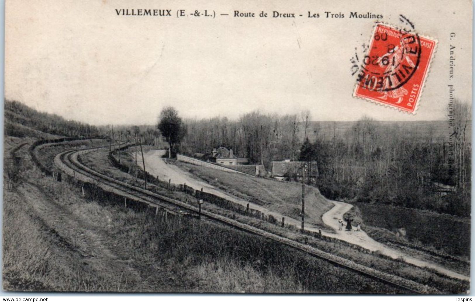 28 - VILLEMEUX -- Route De Dreux - Les Trois Moulines - Villemeux-sur-Eure