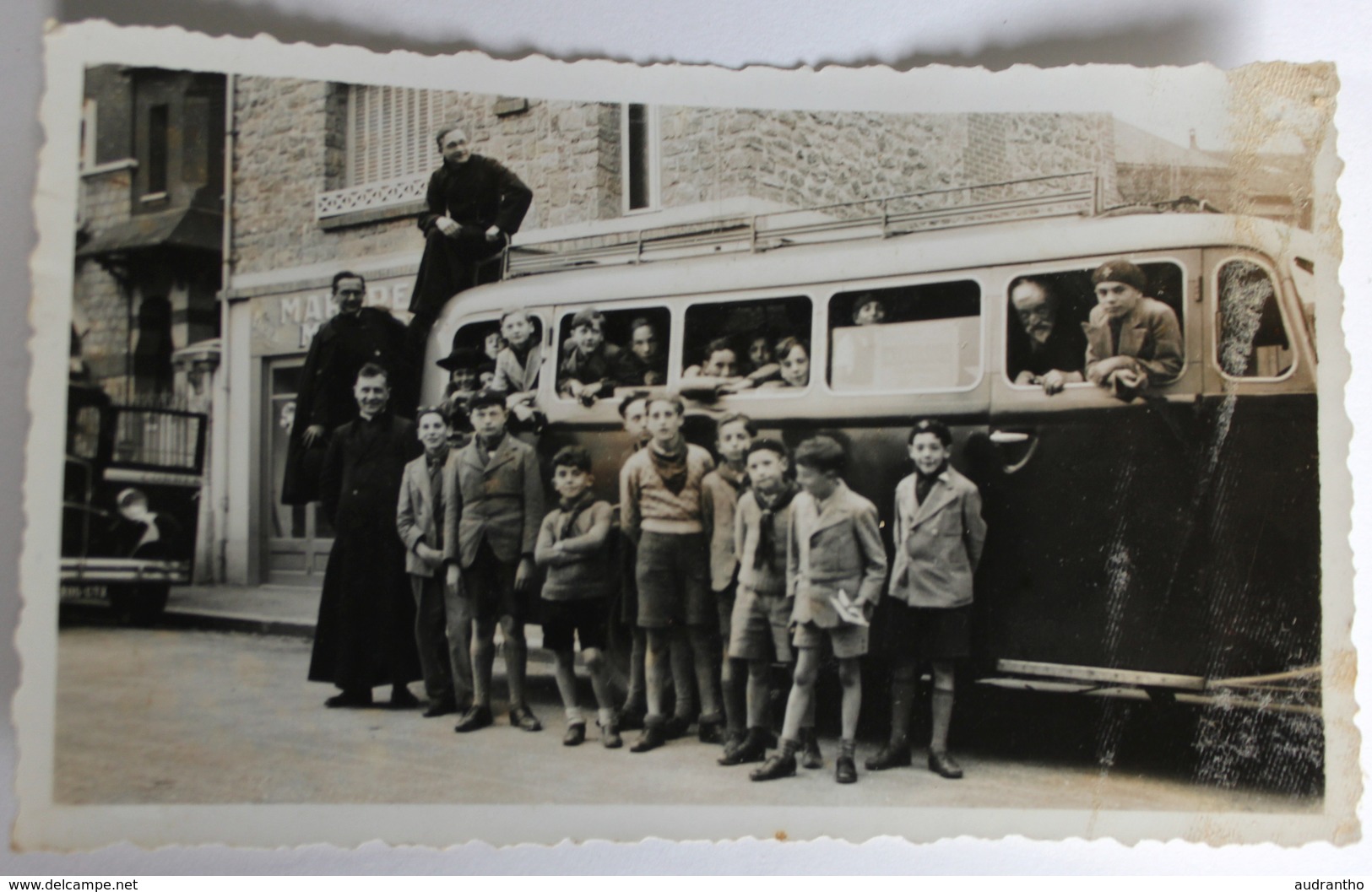 Photo Originale Argentan ? Bus Avec Religieux Enfants Scouts - To Identify