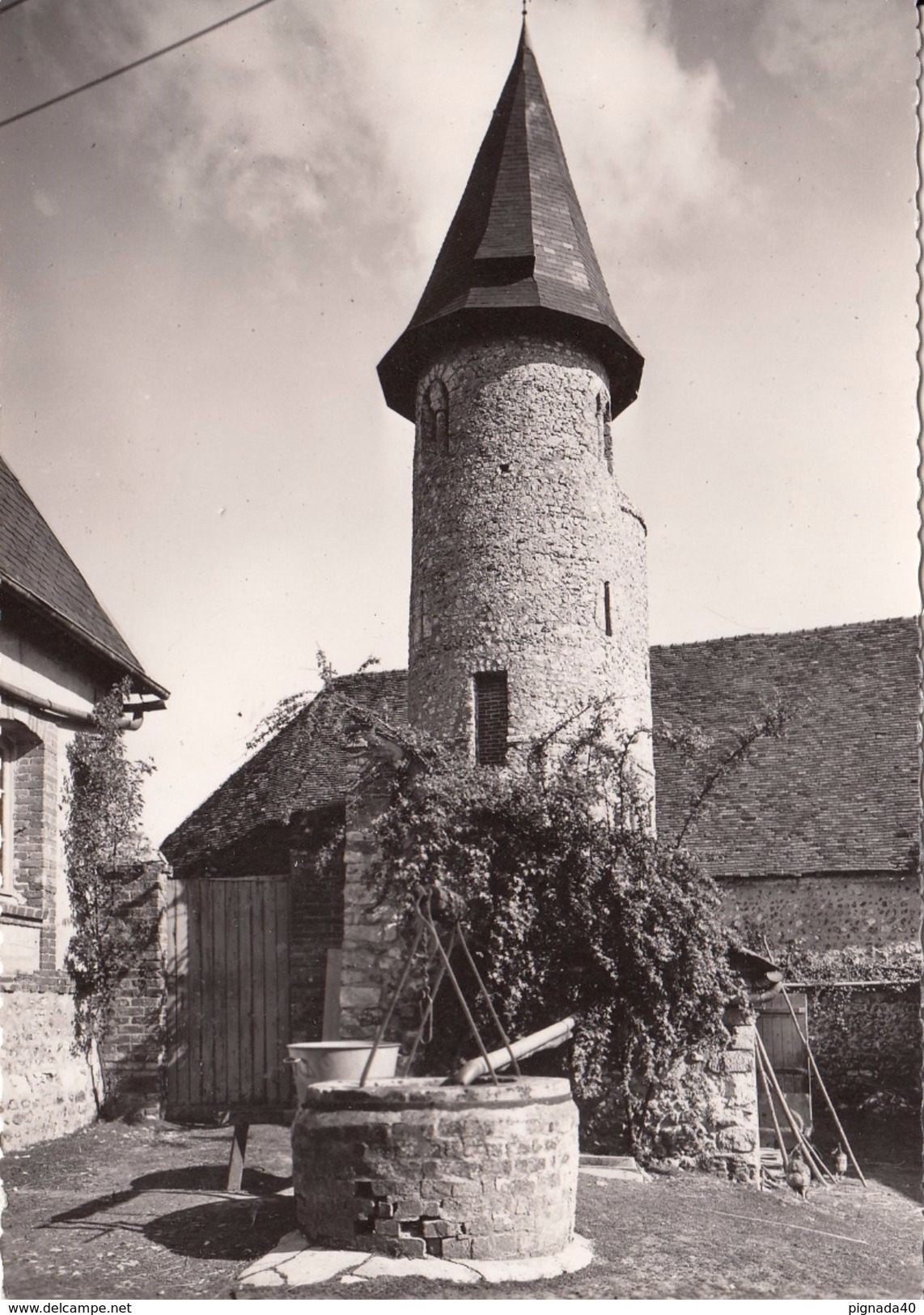 G , Cp , 27 , MUIDS , Environs , La Tour Du Prieuré (XIIe S.) - Muids