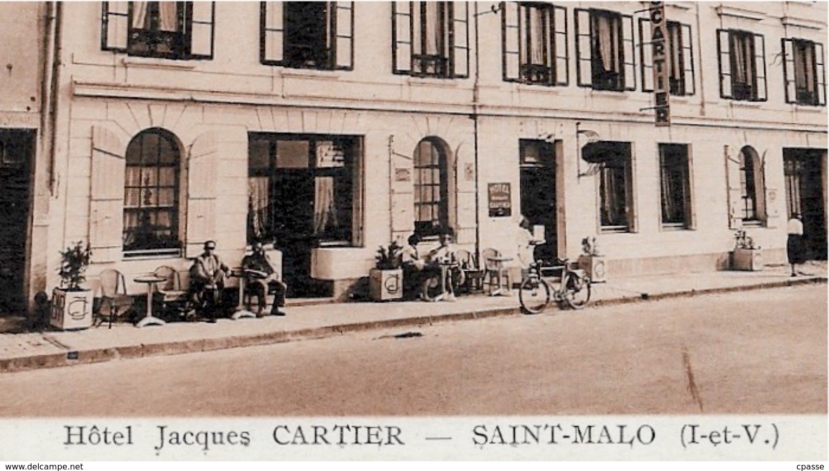 CPA 35 St SAINT-MALO - Hôtel JACQUES CARTIER Sur La Mer - Saint Malo