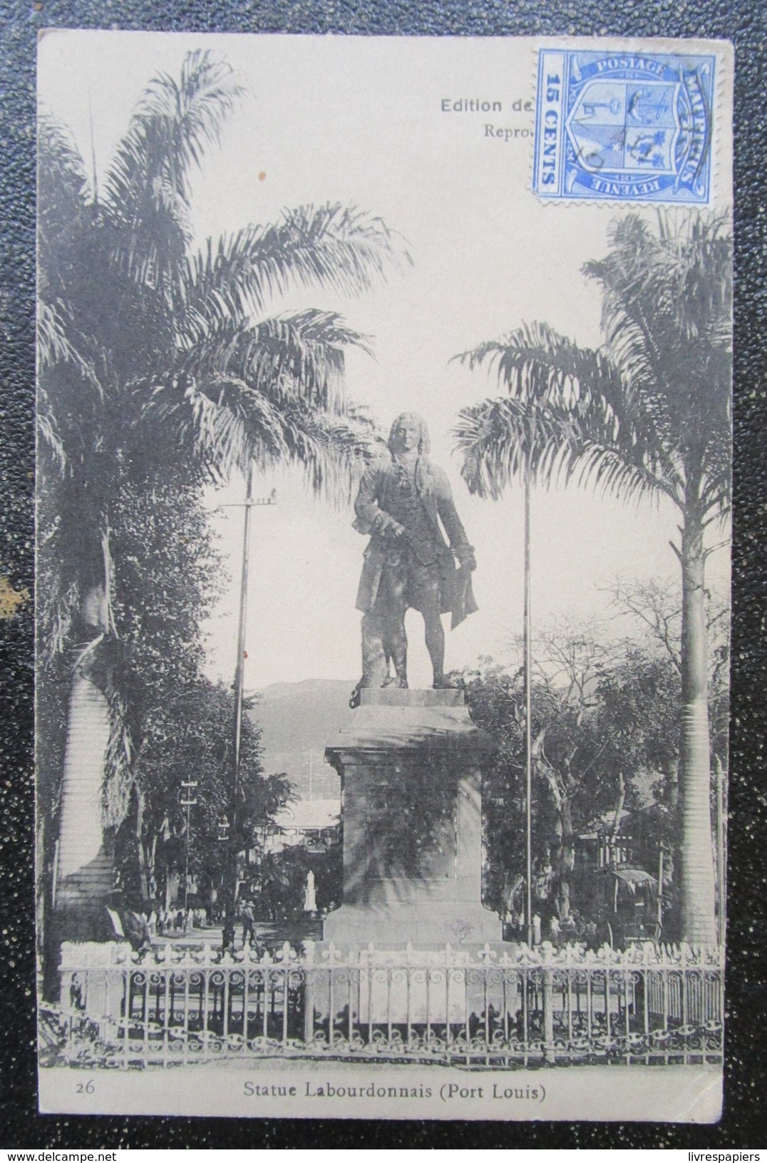 Maurice Port Louis Statue Labourdonnais Cpa Timbrée - Maurice