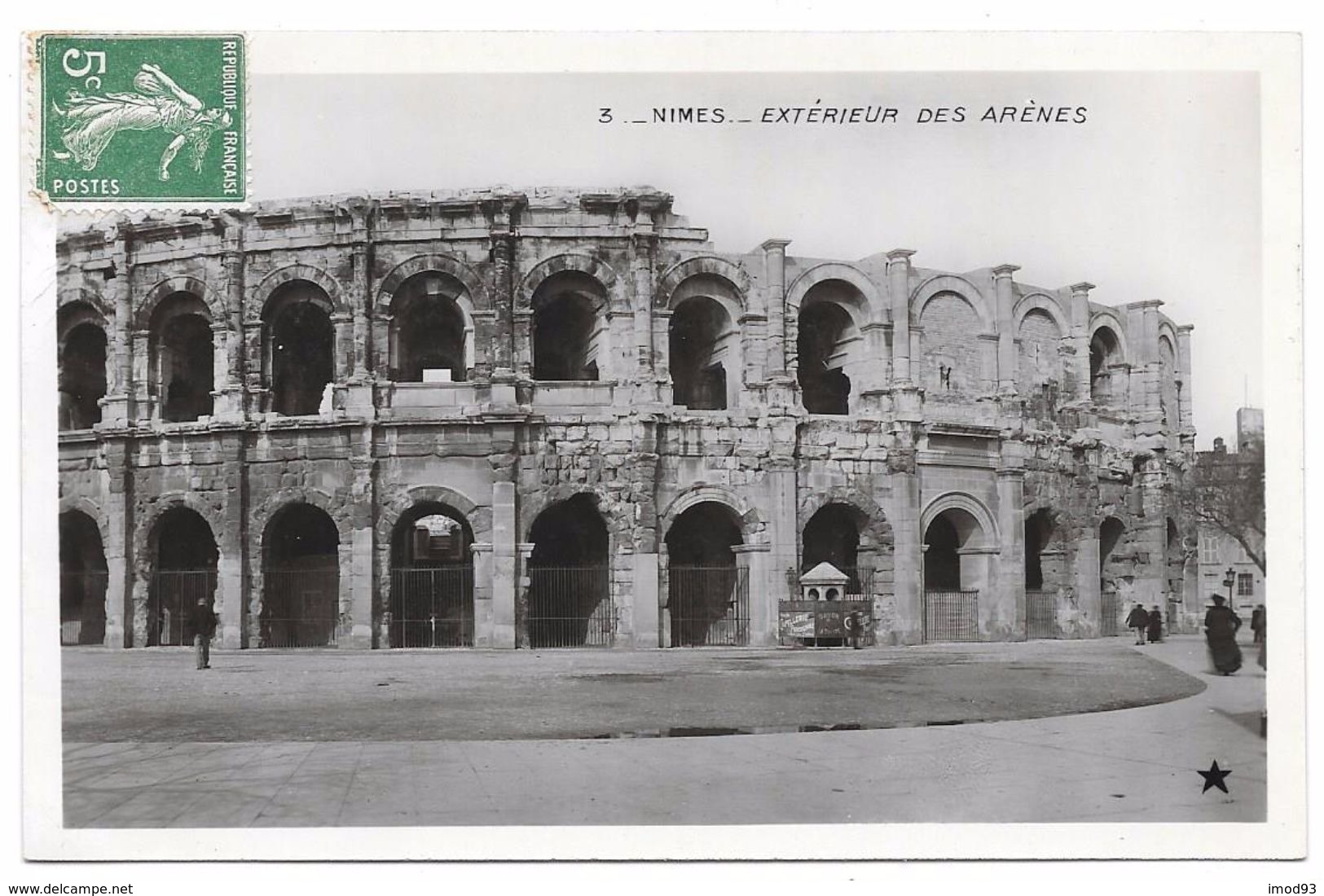 30 - NIMES - EXTÉRIEUR DES ARÈNES - Ed. ETOILE N° 3 - 1908 - Nîmes