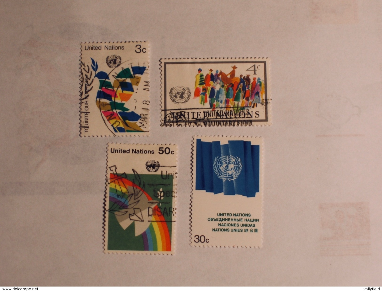 Nations Unies  1976  Lot # 20 - Oblitérés