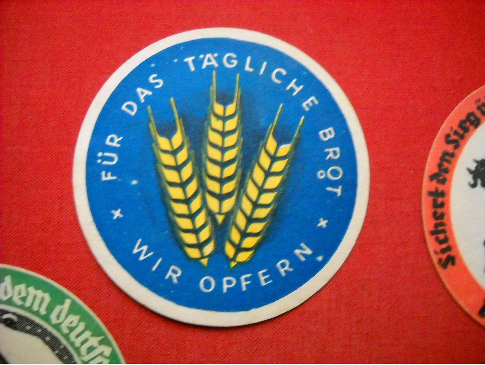 4 X WHW-Spenden-Türaufkleber/Quittungen + WHW-Bestellschein 1937/38 Ungebr - Briefe U. Dokumente