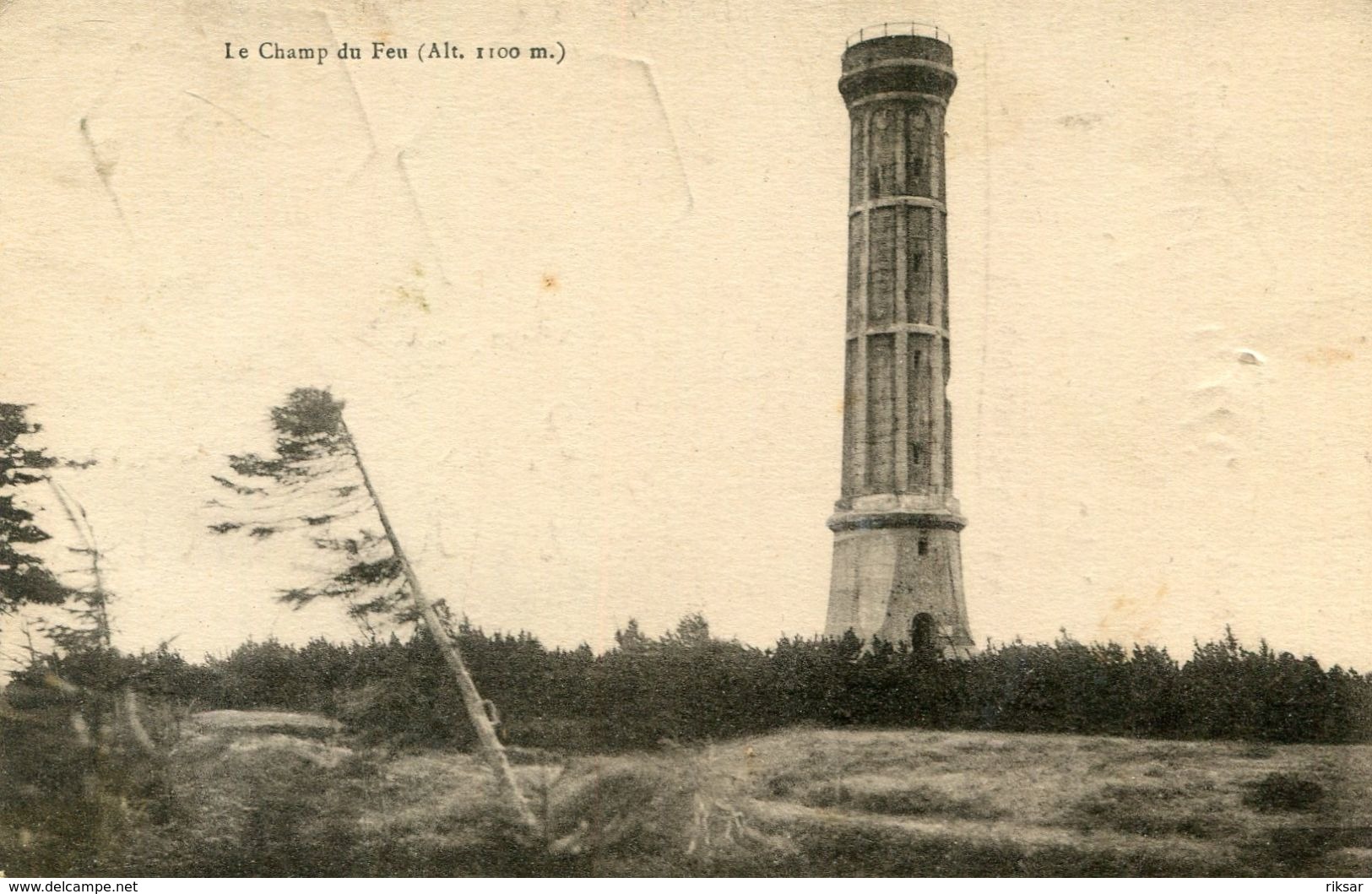 LE CHAMP DU FEU(CHATEAU D EAU) - Châteaux D'eau & éoliennes