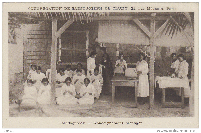 Afrique - Madagascar - Filles Enseignement Ménager - Missions Religion - Madagascar