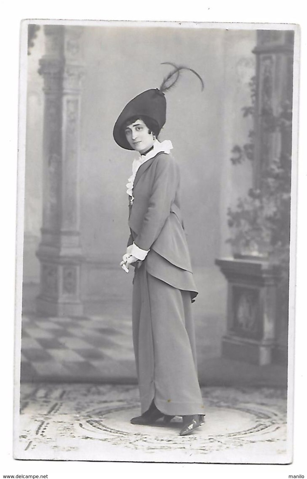 MODE - JEUNE FEMME A LA MODE EN 1914 - Carte Photo De La COMPAGNIE FRANCO-BELGE à MARSEILLE - Mode