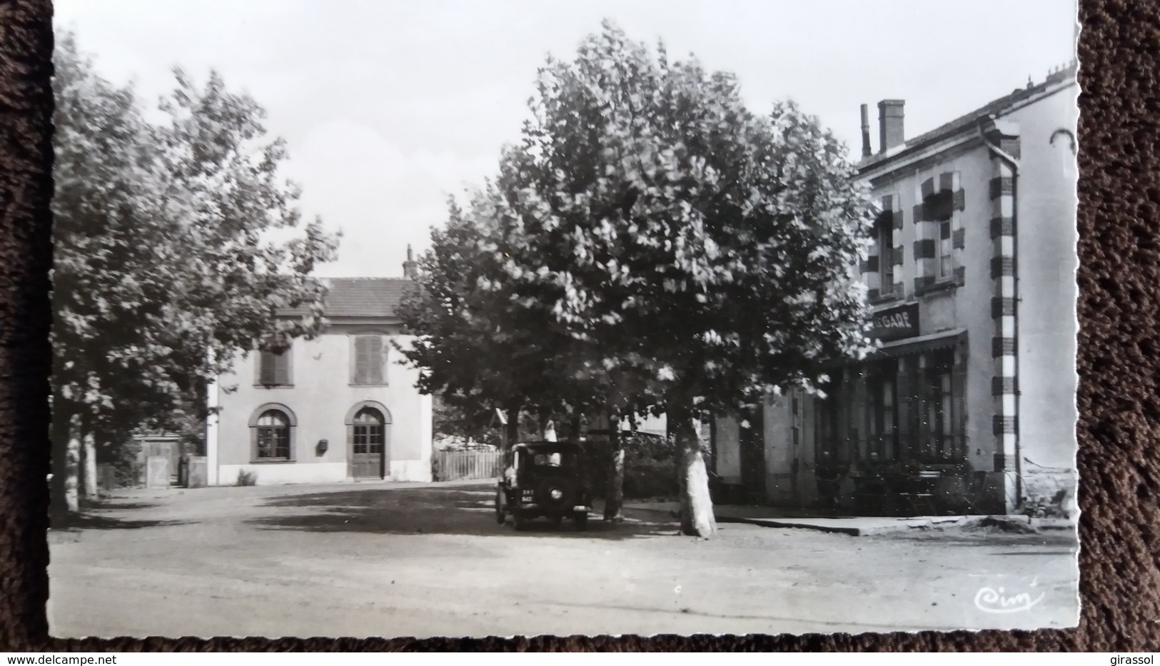 CPSM SAINT MARCELLIN LOIRE LA GARE AUTO SOUS ARBRE  ED CIM - Autres & Non Classés