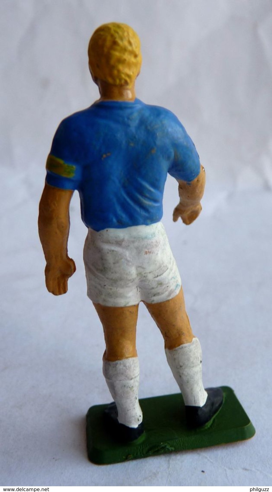 FIGURINE STARLUX  1978 FOOTBALLEUR JOUEUR DE FOOT 08 - Starlux