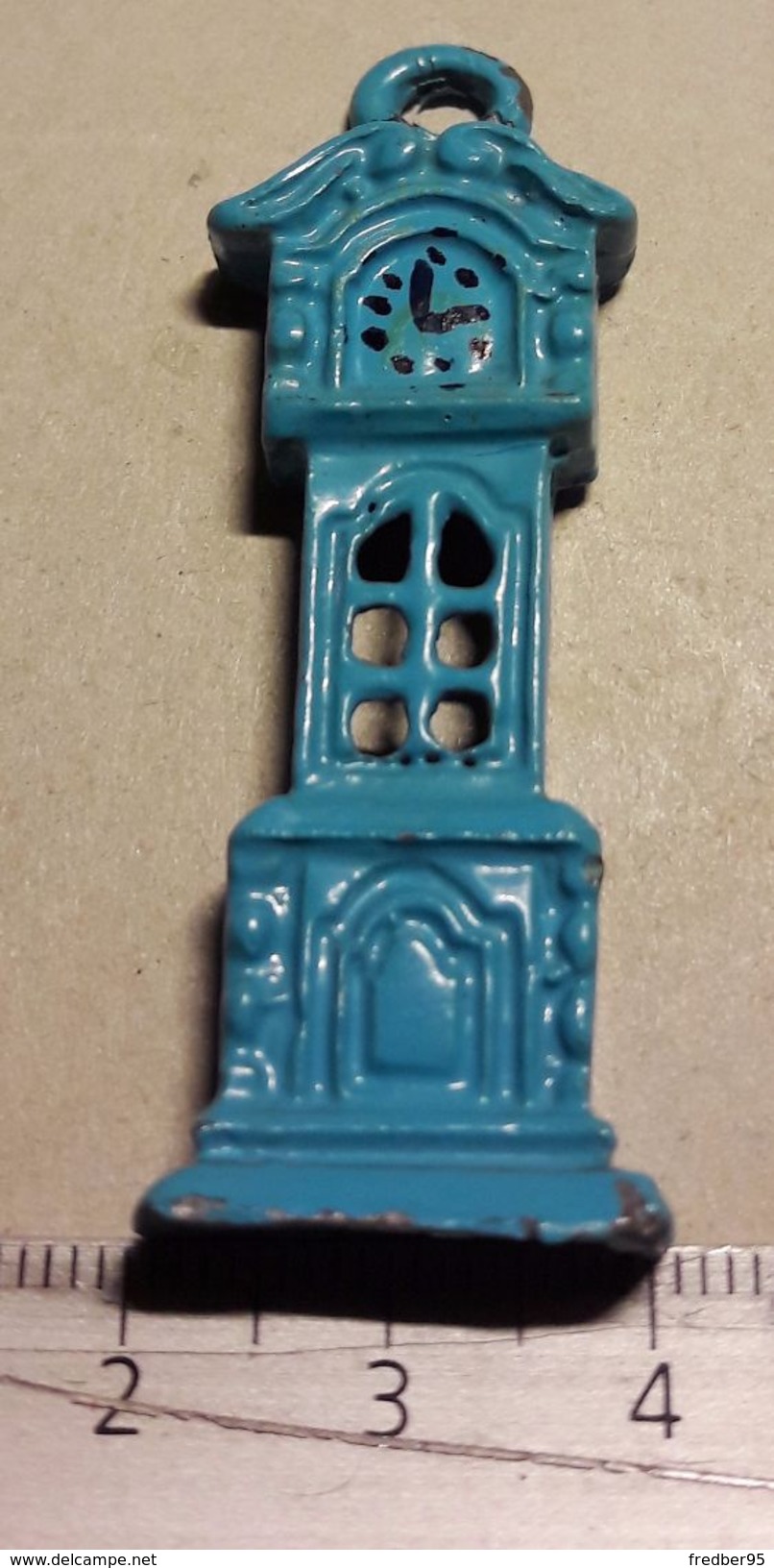 JOUET ANCIEN PLOMB Horloge Comtoise Bleue - Toy Memorabilia