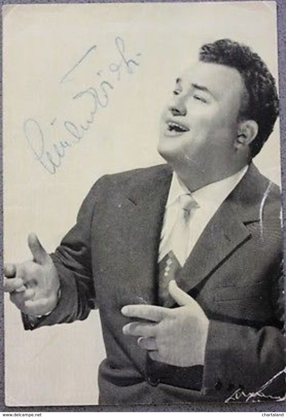 Autografo Su Cartolina Di Luciano Tajoli - 1960 - Altri & Non Classificati