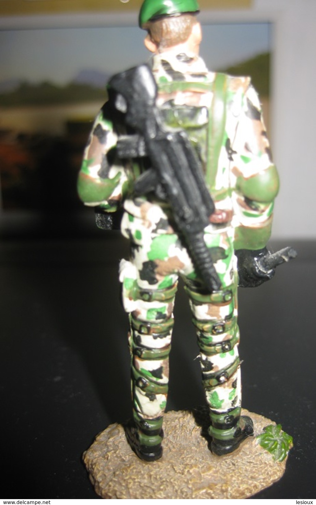 F192 FIGURINE LEGION ETRANGERE LEGIONNAIRE 2EME REI 2001 - Armée De Terre