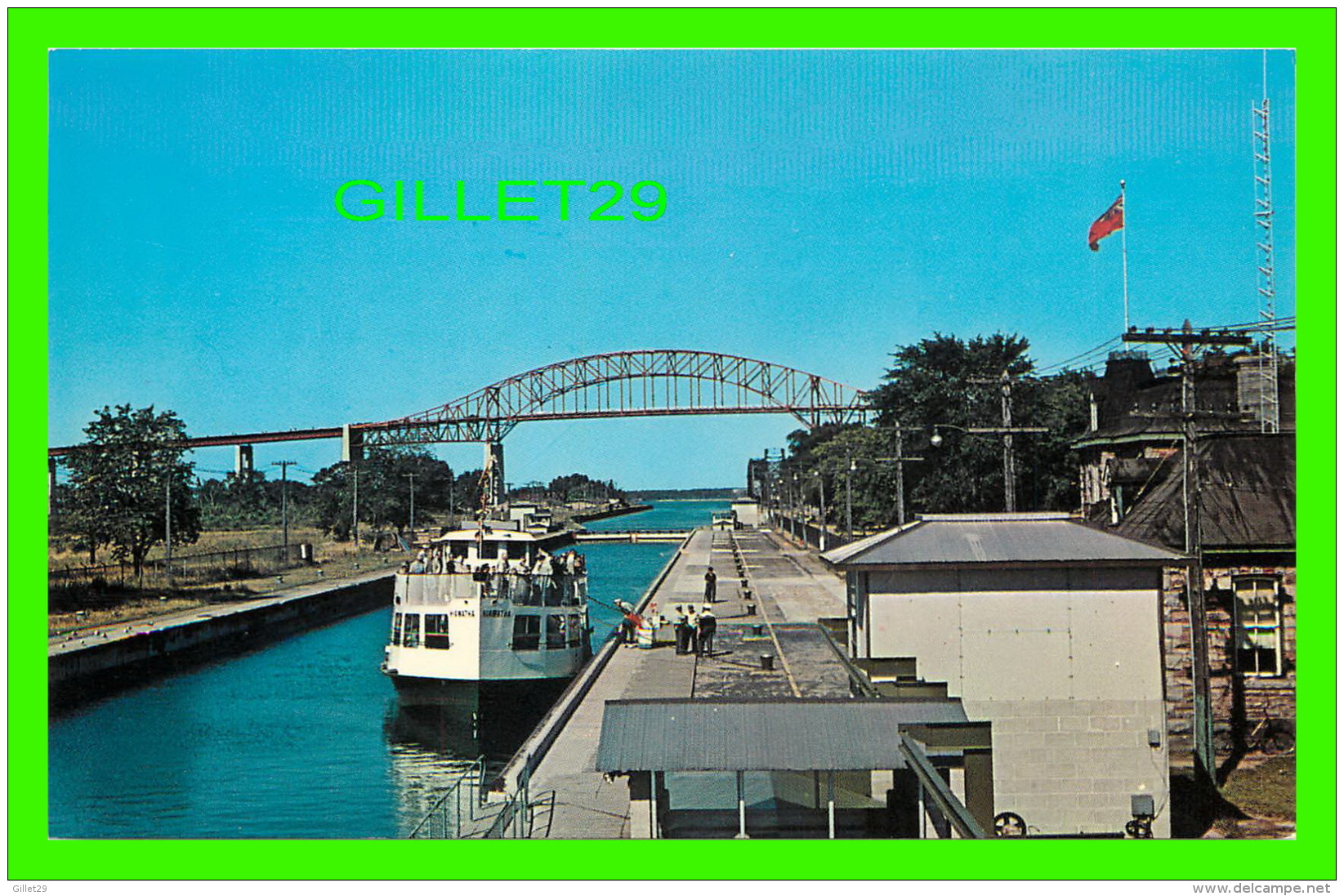 SAULT STE MARIE, ONTARIO - SIGHTSEEING CRUISE BOAT IN THE CANADIAN LOCKS - PUB. BY SAULT NEWS SERVICE - - Autres & Non Classés