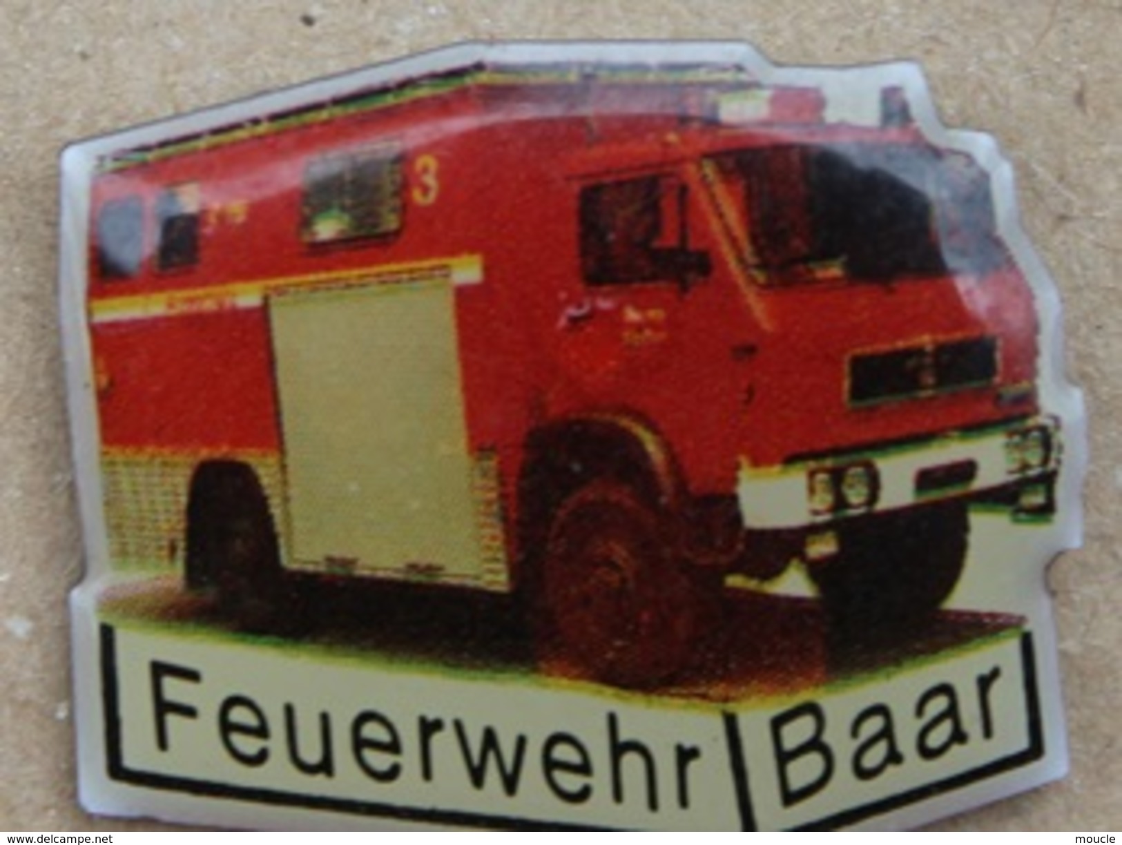 SAPEURS POMPIERS - CAMION - TRUCK  - FEUERWEHR BAAR - SUISSE - SCHWEIZ - SWISS   -    (19) - Pompiers