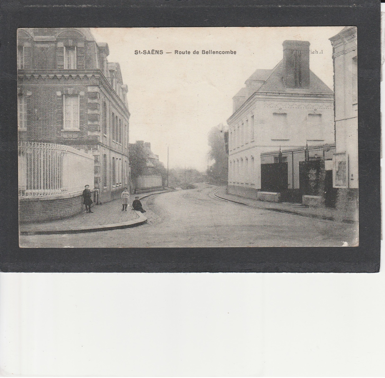 76 - St SAENS - Route De Bellencombe - Saint Saens