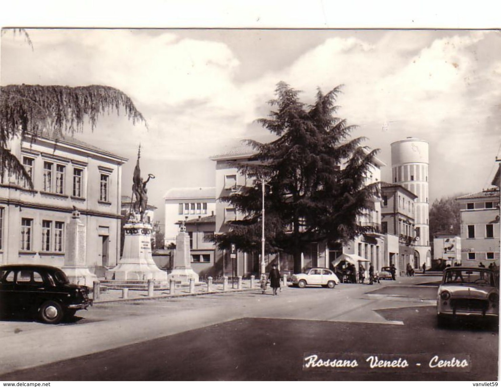 ROSSANO VENETO-VICENZA-CENTRO-AUTOMOBILI IN PRIMO PIANO-CARTOLINA VERA FOTOGRAFIA-VIAGGIATA IL 24-8-1963 - Vicenza