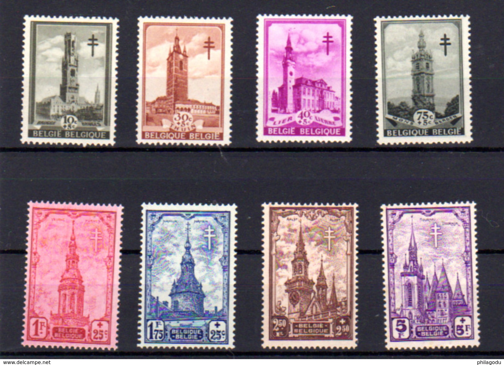 1939  « Les Beffrois », 519 / 526**, Cote 65 € - Unused Stamps