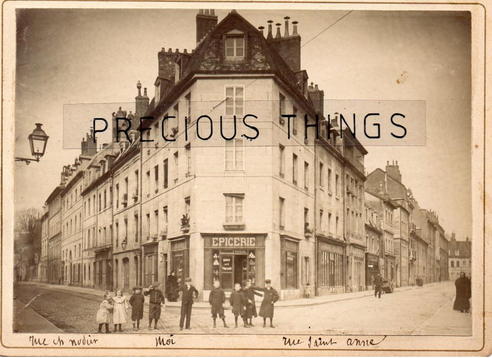 BESANCON  Besançon  25  Photo Originale  Epicerie  Rue Charles Nodier  Et Rue Saint Anne Animée Avec Enfants - Lieux