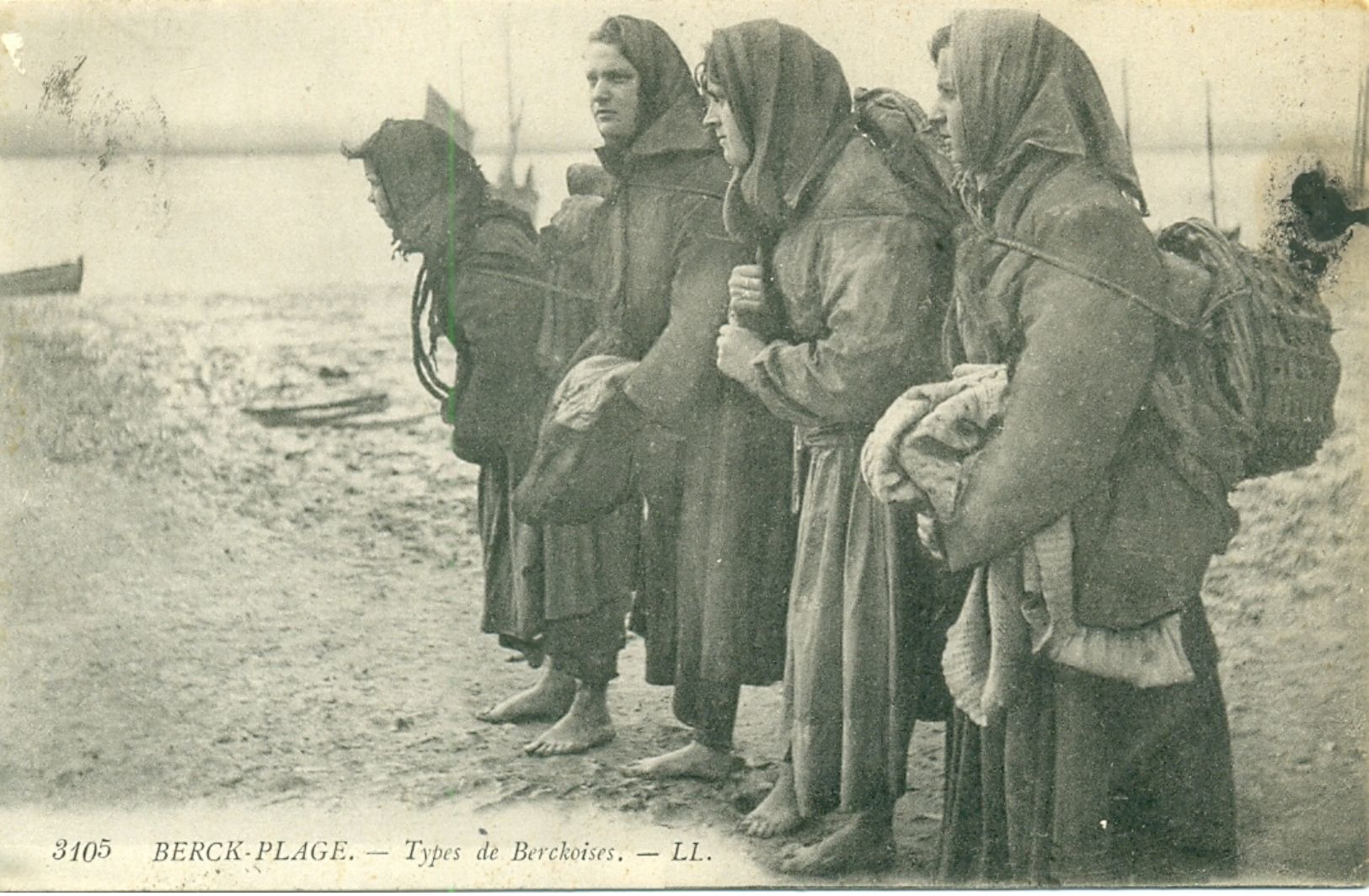 SUPERBE BERCK (62) - LES PECHEUSES - ECRITE 1915 - A21f Eb - Berck