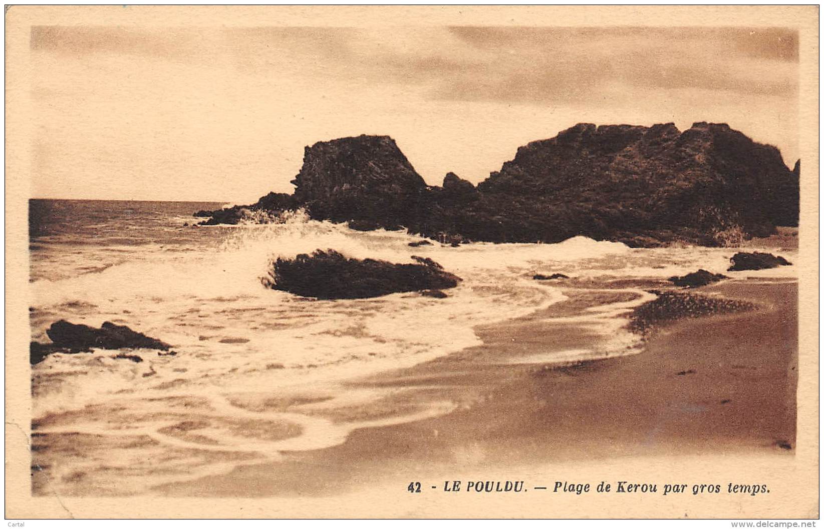 29 - LE POULDU - Plage De Kerou Par Gros Temps - Le Pouldu