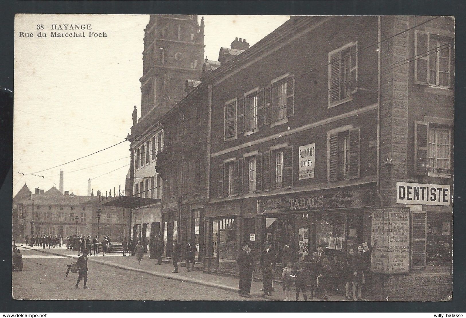 +++ CPA - France 57 - HAYANGE - Rue Du Maréchal Foch - Tabacs  // - Hayange