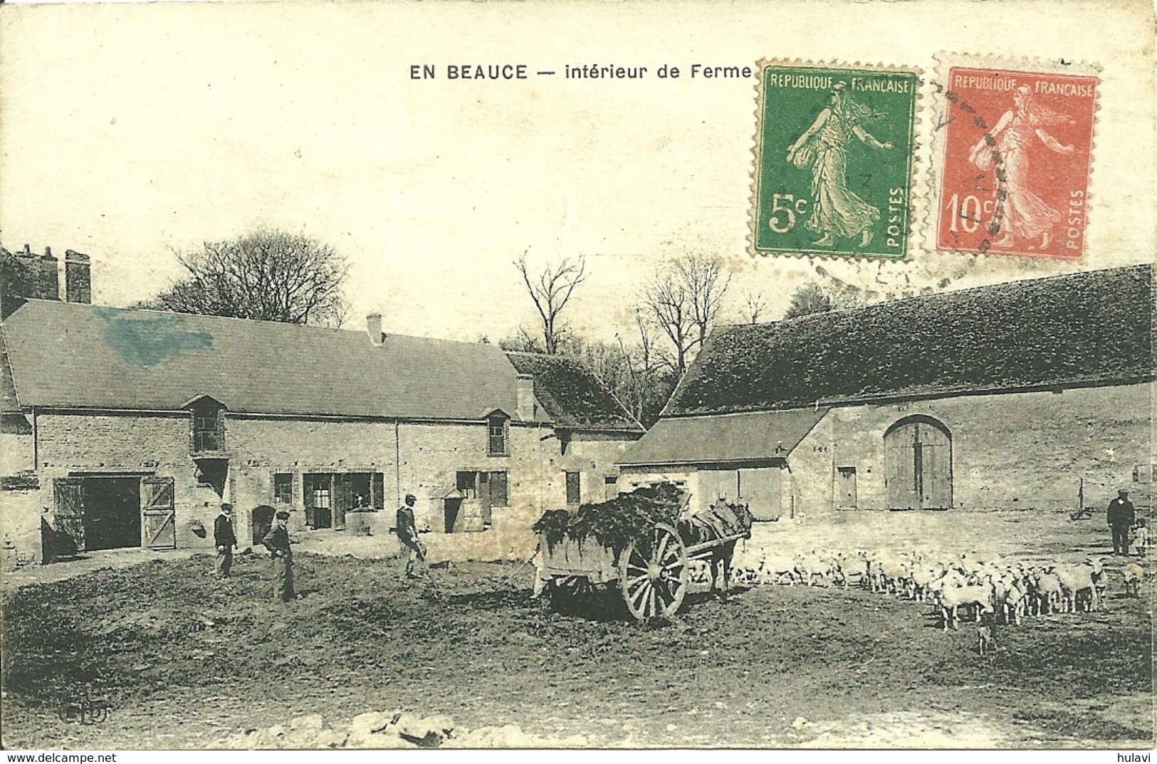 45  EN BEAUCE - INTERIEUR DE FERME (pli D' Angle) (ref 8818) - Autres & Non Classés