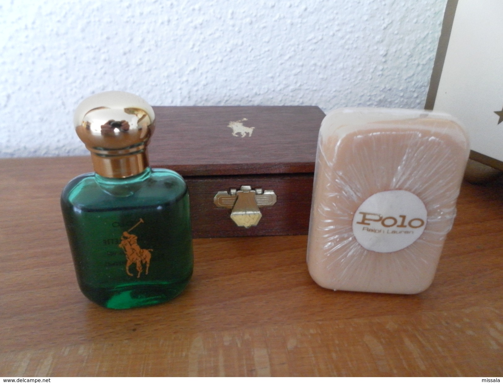 ACHAT IMMEDIAT;;;;COFFRET MINIATURE POLO DE RALPH LAUREN 7 ML EAU DE TOILETTE + SAVON 25G - Miniatures Hommes (avec Boite)