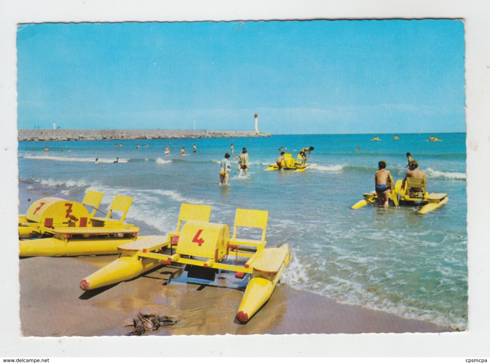 11 - PORT LA NOUVELLE / LES PEDALOS DE LA PLAGE - Port La Nouvelle