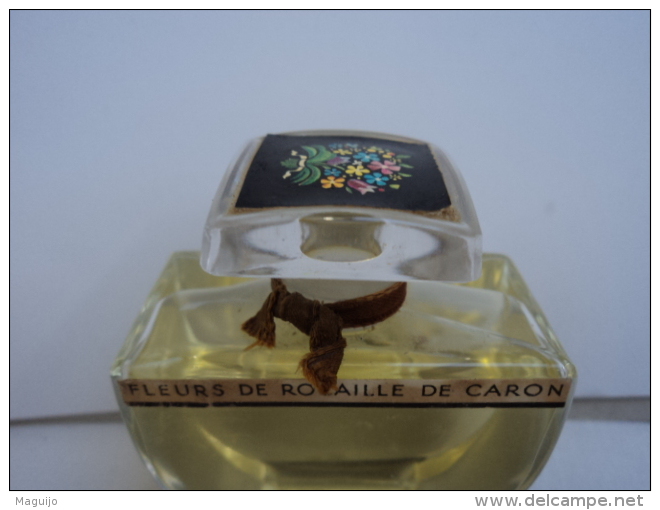 CARON " FLEURS DE ROCAILLE " JOLI BOUCHON EN VERRE   VENDU VIDE  LIRE ET VOIR  !! - Miniatures Femmes (sans Boite)