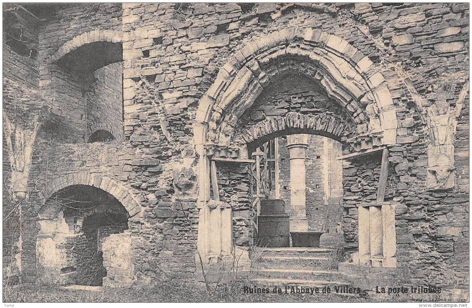 Ruines De L'Abbaye De Villers - La Porte Trilobée - Villers-la-Ville