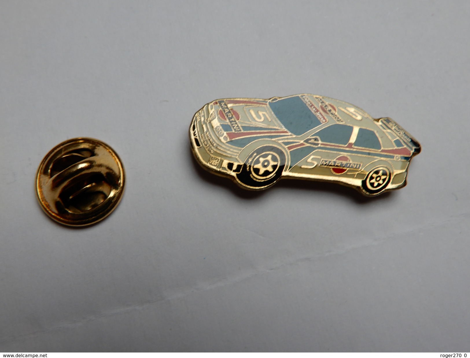 Beau Pin's , Auto Alfa Romeo ?? Rallye , Martini - Alfa Romeo