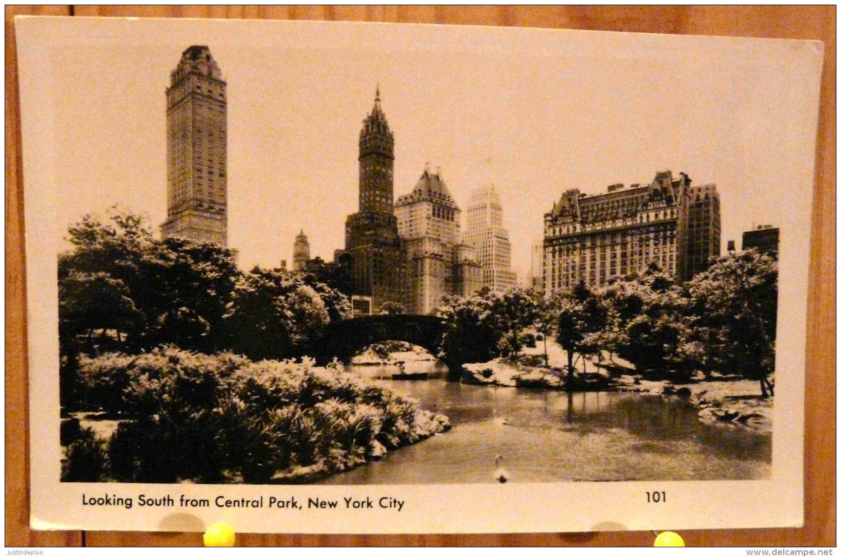 LOOKING SOUTH FROM CENTRAL PARK NEW YORK CITY N° 101 SCAN R/V - Central Park