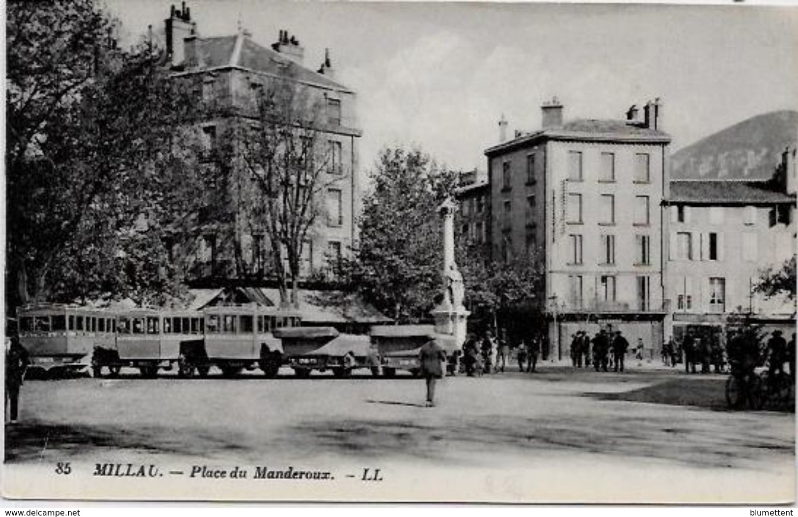 CPA Millau Aveyron Non Circulé Tramway - Millau