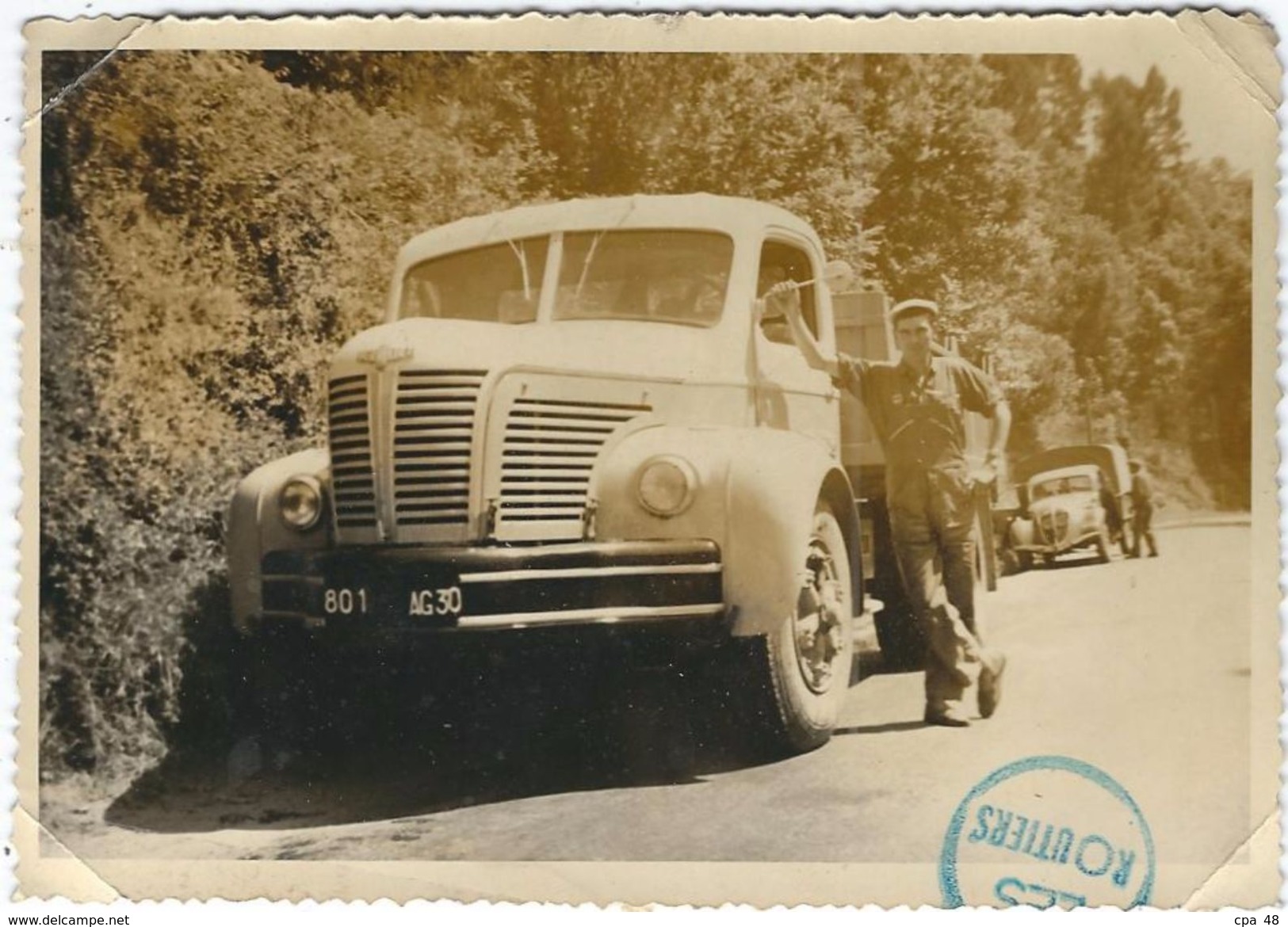 Gard : Ste Cécile D'Andorge, Chauffeur Gardois Et Son "BERLIET" GLM 6 Cylindres Devant L'Hotel-Restaurant LAURIOL - Sonstige & Ohne Zuordnung