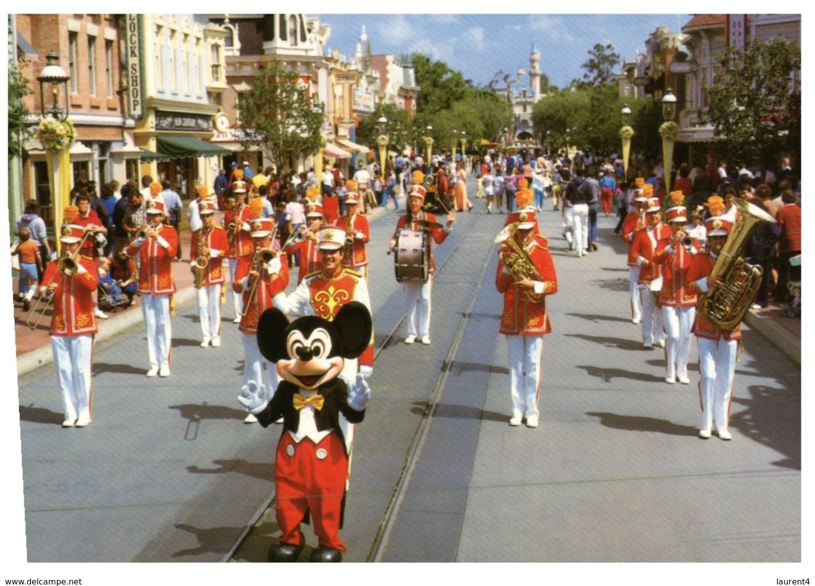 (222) USA - Disneyland Parade - Disneyland