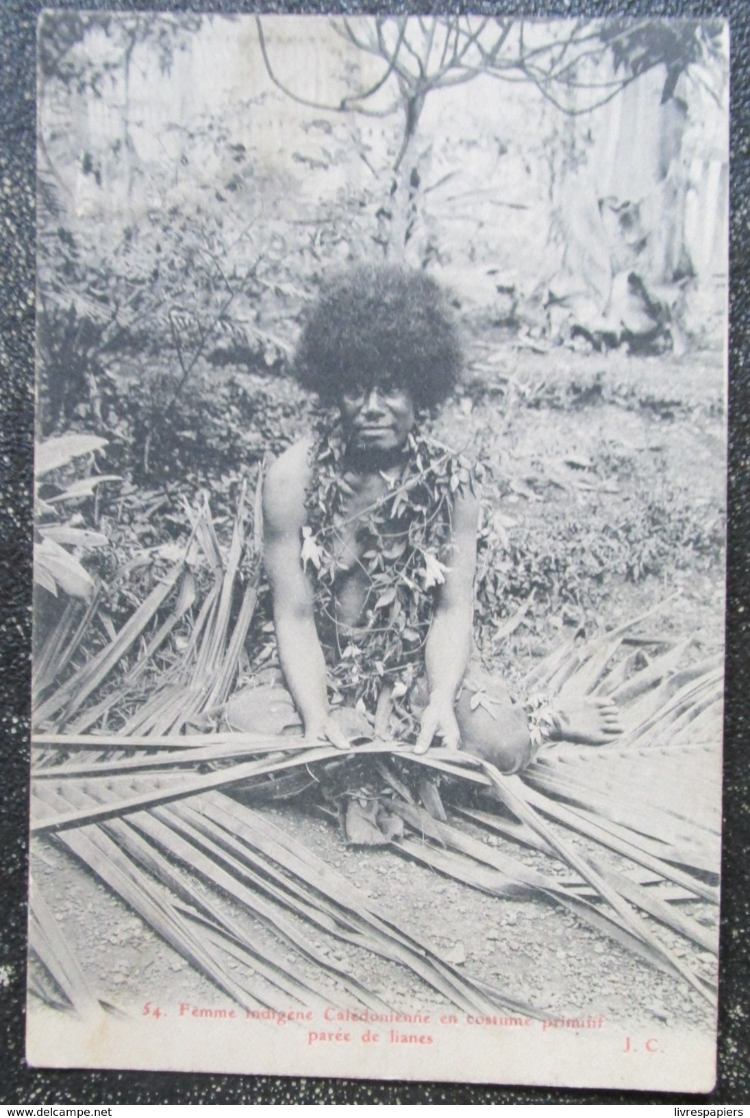 Caledonie Nouvelle Femme Indigene Caledonienne En Costume Primitif Cpa - Nouvelle Calédonie