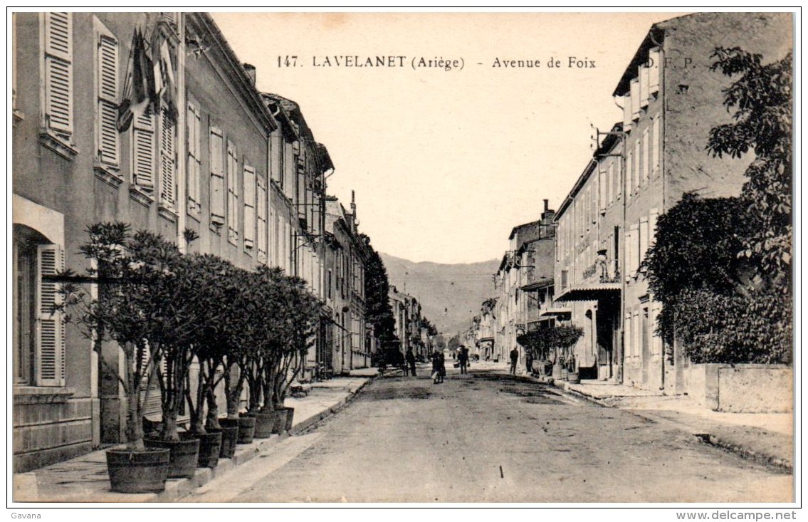 09 LAVELANET - Avenue De Foix - Lavelanet