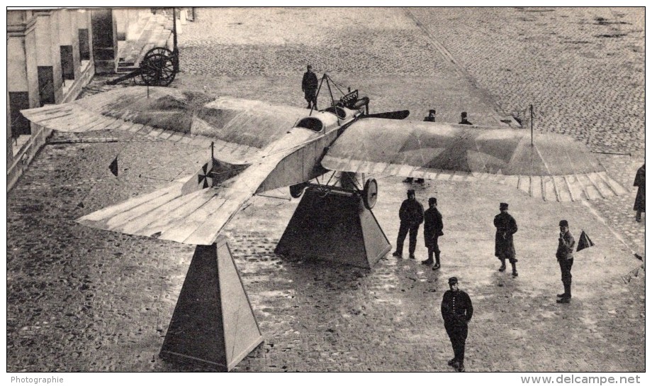 Paris Musee De L'Armee Avion Allemand Taube Capture Ancienne Carte Postale CPA 1915 - Guerre 1914-18