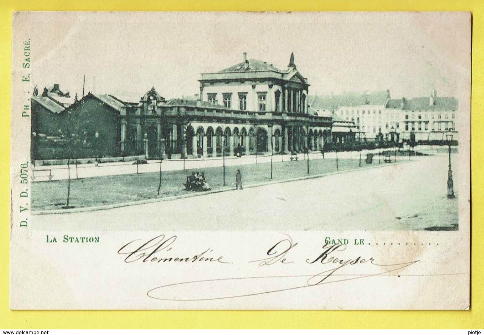 * Gent - Gand (Oost Vlaanderen) * (D.V.D. 5076 - Ph. E. Sacré) La Station, Bahnhof, La Gare, Animée, Rare, Old - Gent