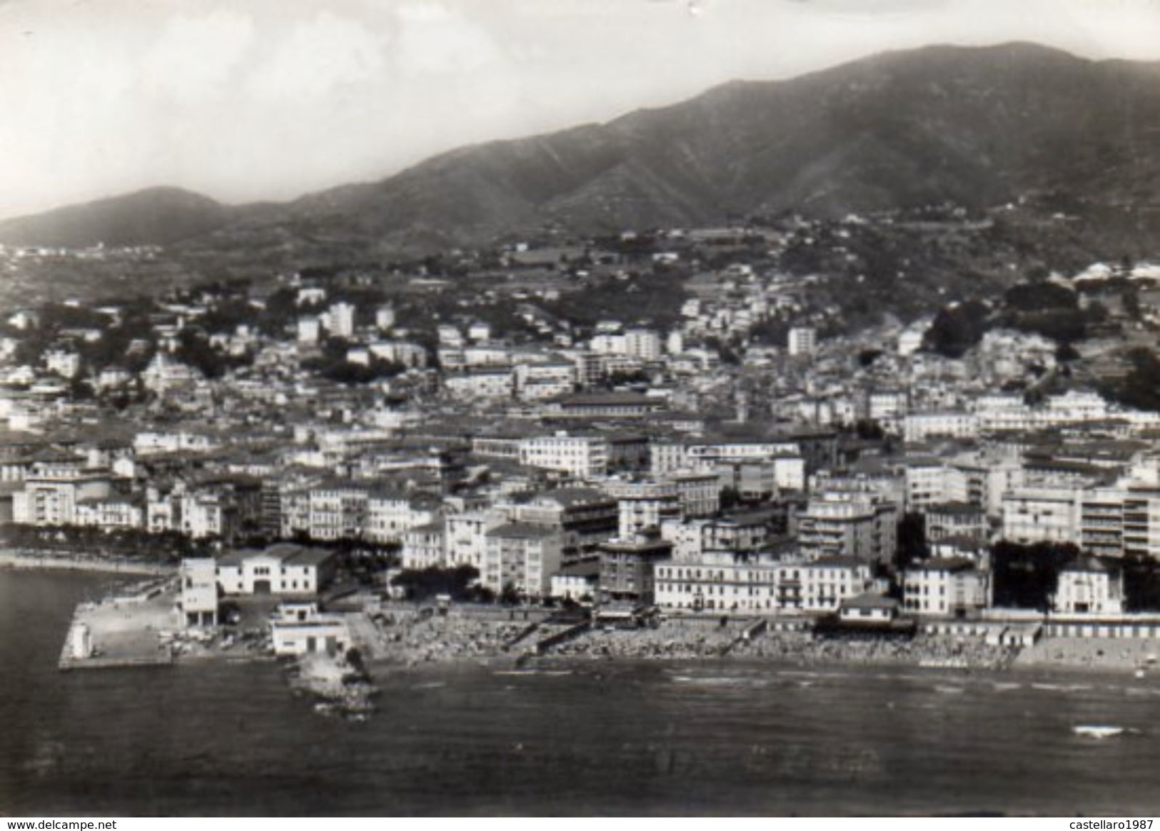 Riviera Dei Fiori - SANREMO - Dall'Aereo - Spiaggia Di Levante - San Remo