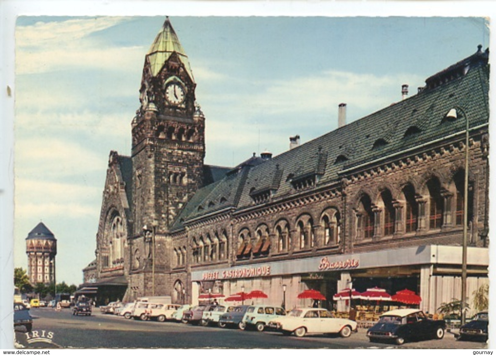 Metz : La Gare - Buffet Brasserie Citroen DS Vieilles Voitures - Metz