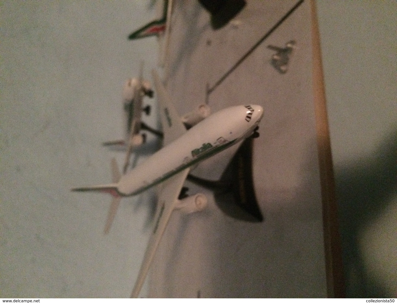 Alitalia  Boeing 777 Scala 1:500 - Other & Unclassified