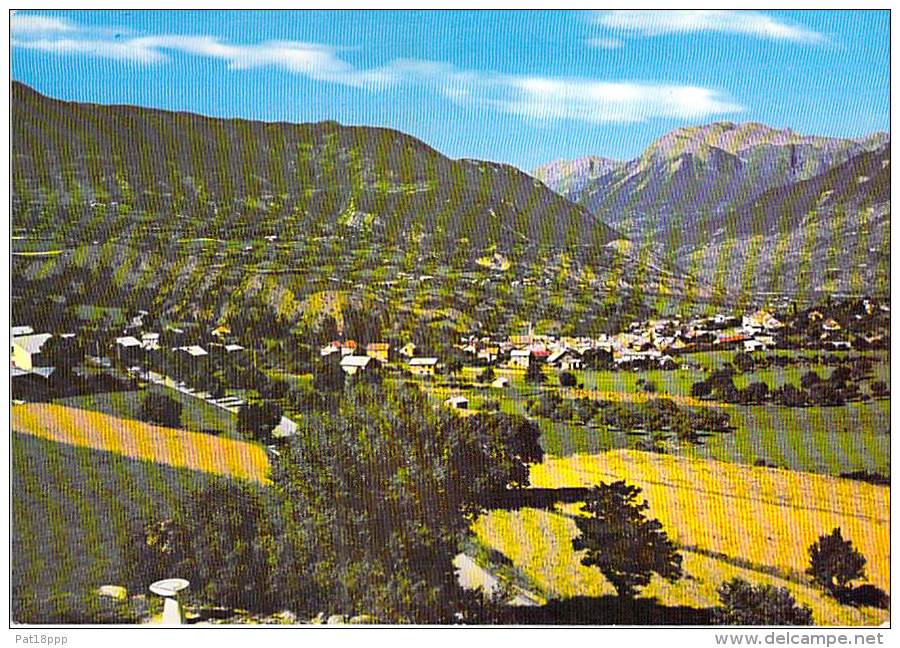 05 - GUILLESTRE : Carrefour QUEYRAS - VARS - Vue Générale Vallée De La Durance - CPSM GF - Hautes Alpes - Guillestre