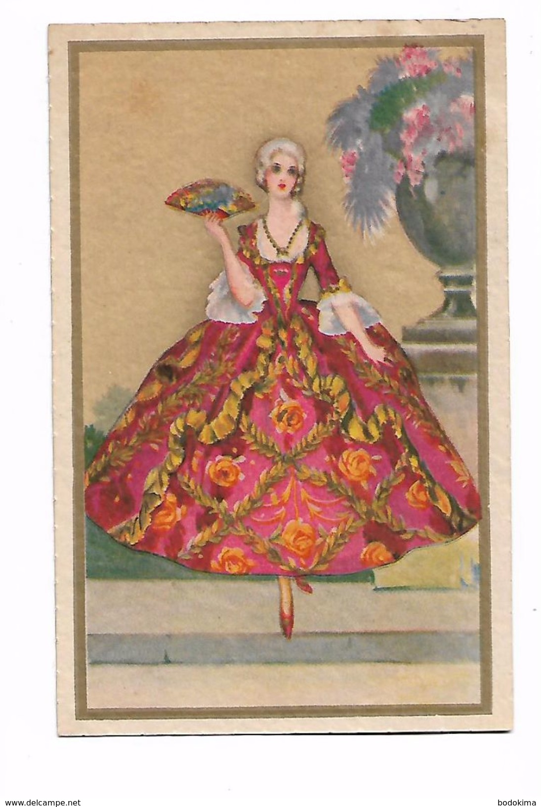 Dame  En  Tres Belle  Robe  Du Bal  Rouge Et Or - 1900-1949