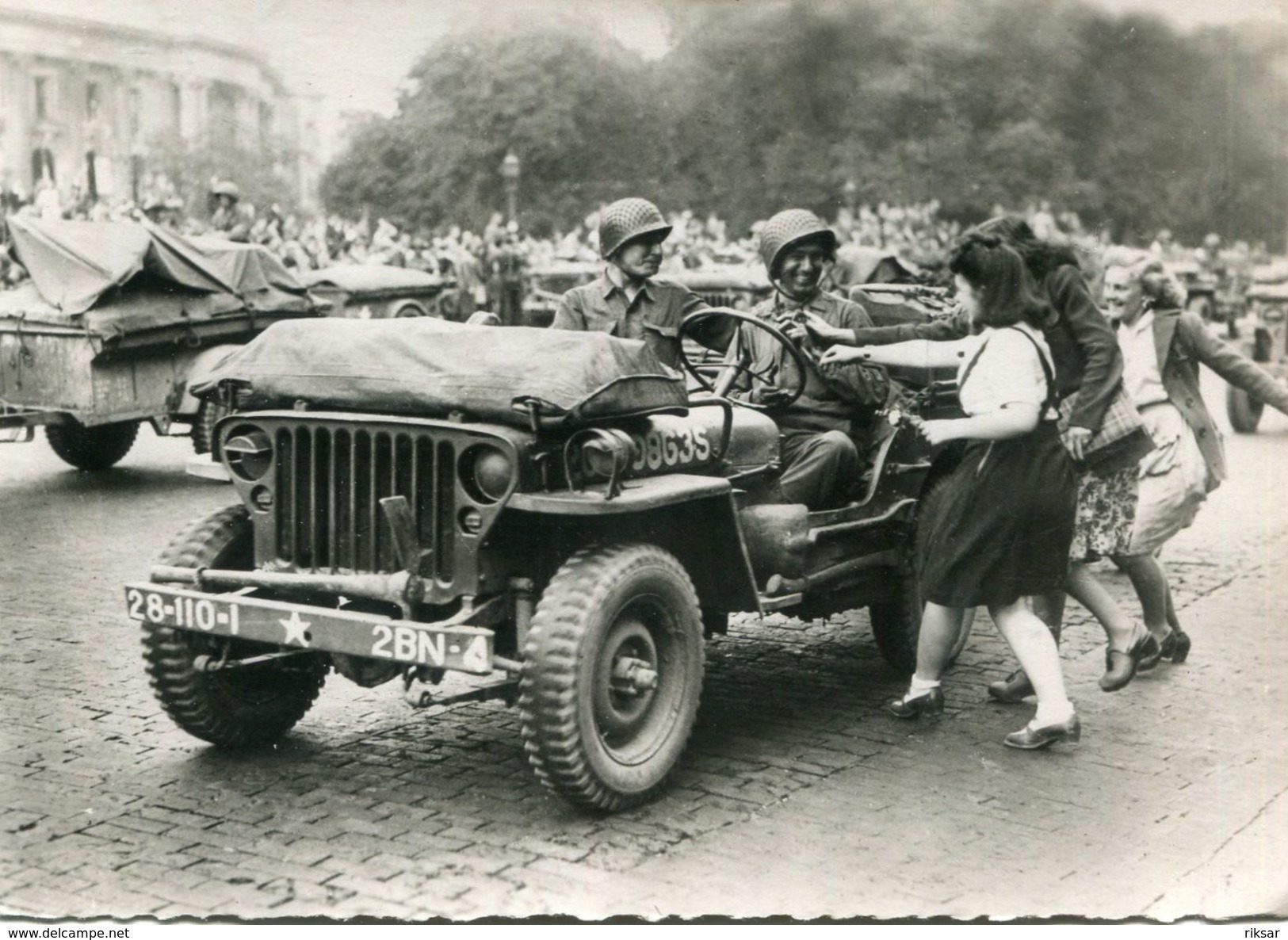 MILITARIA(GUERRE 1939_45) LIBERATION DE PARIS(JEEP) - Guerre 1939-45