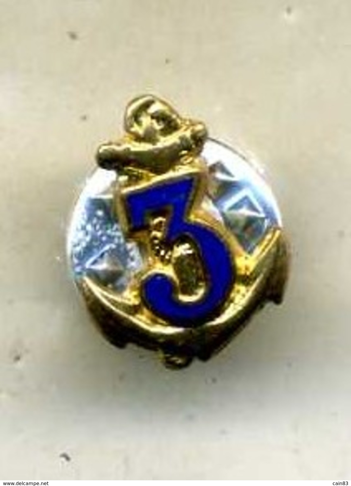 Pin's 3é Rgt D Infanterie Marine - Militaria