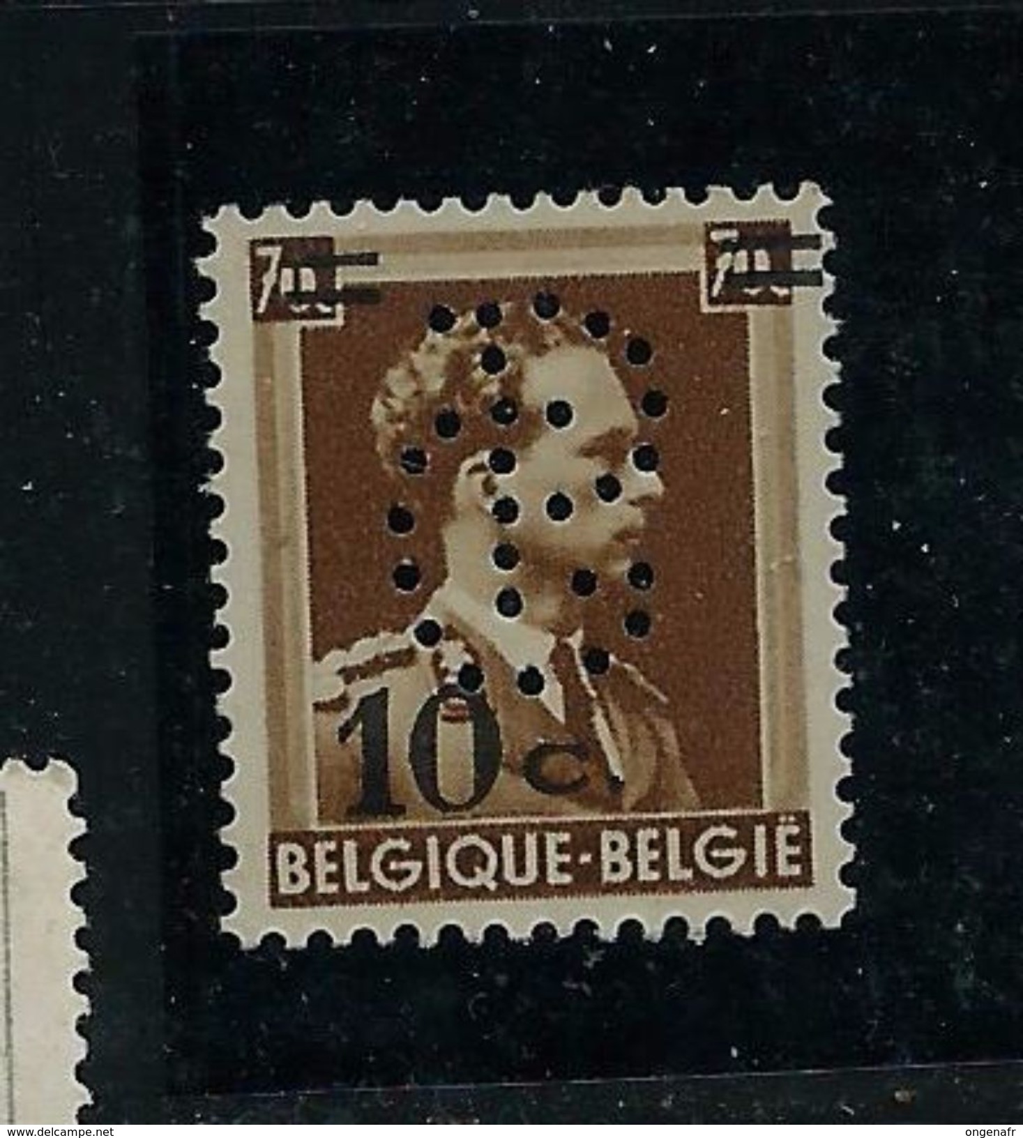 Léoplod III Col Ouvert N° 427  - état: **  Perforé: CB - 1934-51